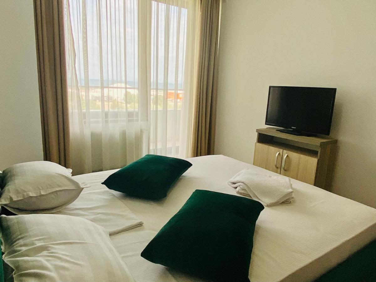 Gh Summerland Mamaia Ngoại thất bức ảnh
